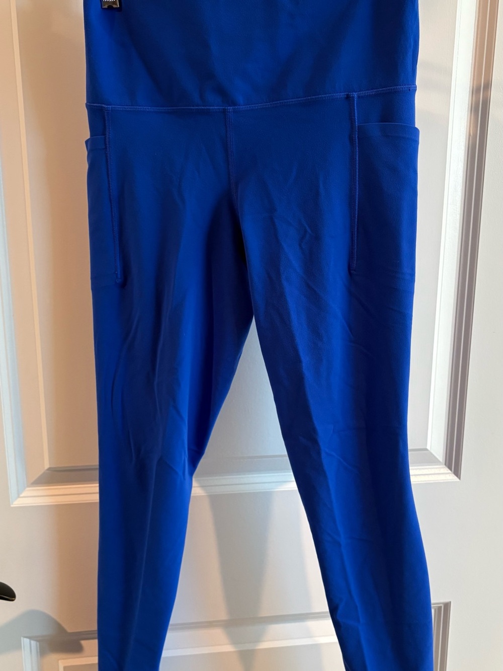 Athleta Salutation Stash High Rise Leggings with Side Pockets